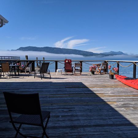 Nimpkish Hotel Alert Bay Eksteriør billede